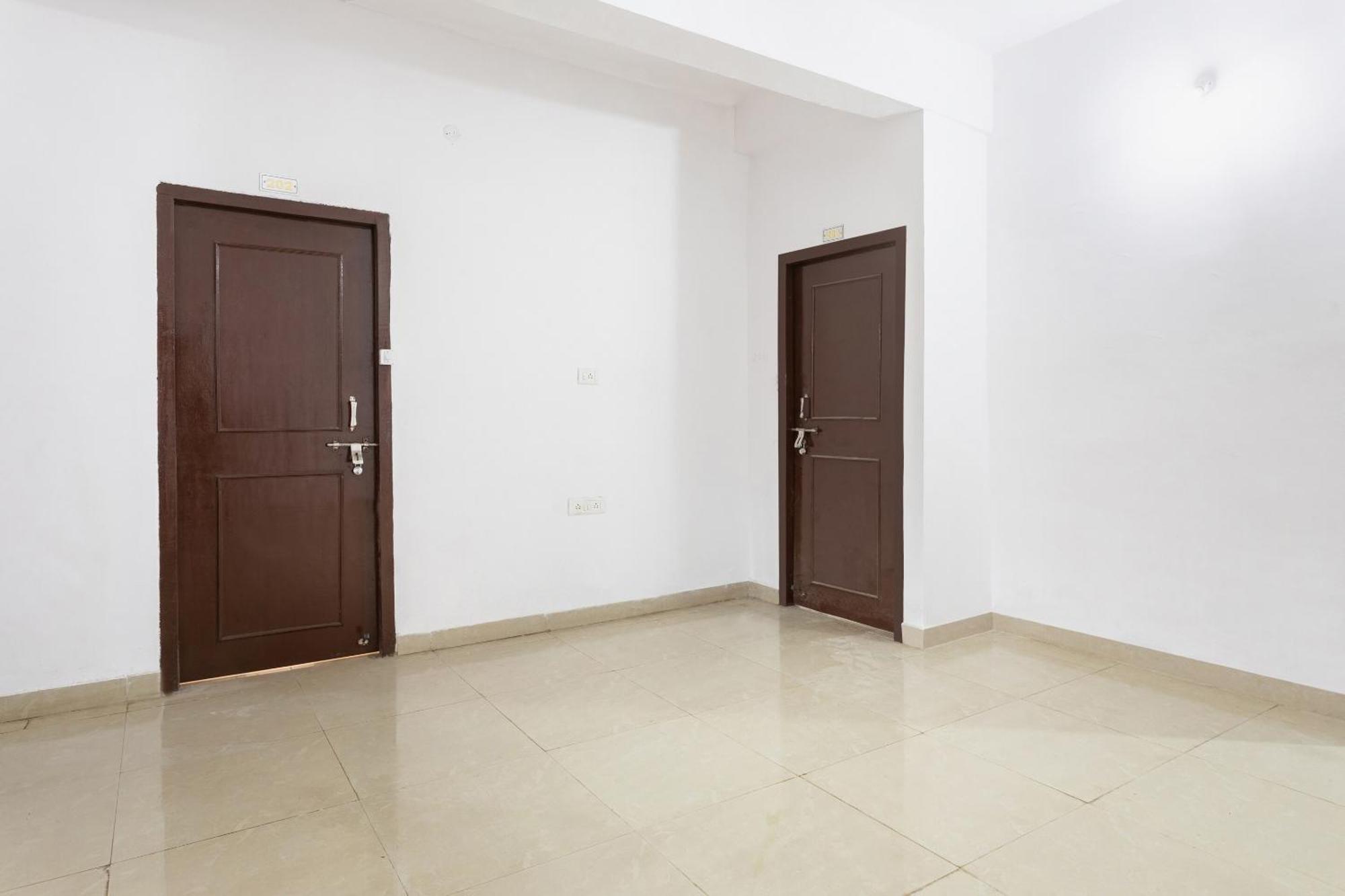 Hotel O Golden Star Bhopal Esterno foto